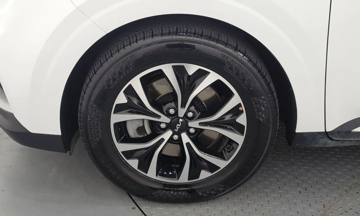 Kia Carnival 2023 из KR, фото 7