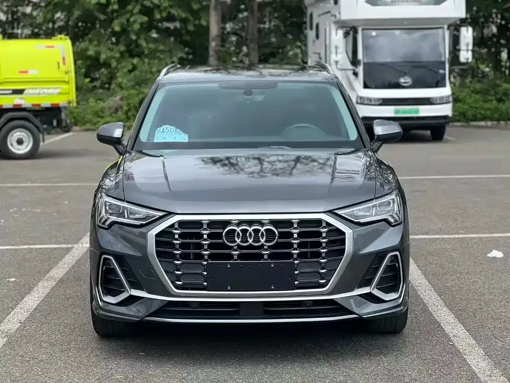 Audi Q3 — фото 9