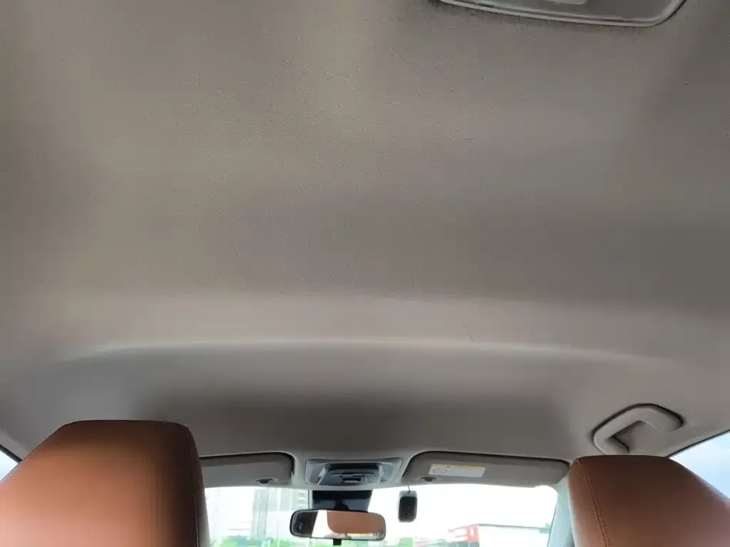 Toyota Corolla Cross — фото 2