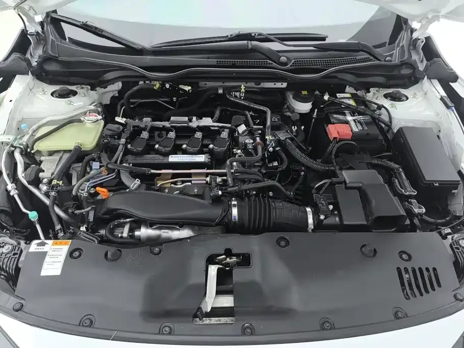 Honda Civic — фото 8