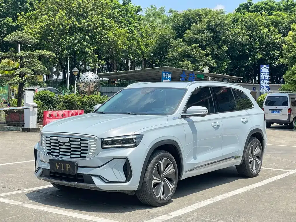 Geely Xingyue L — фото 1