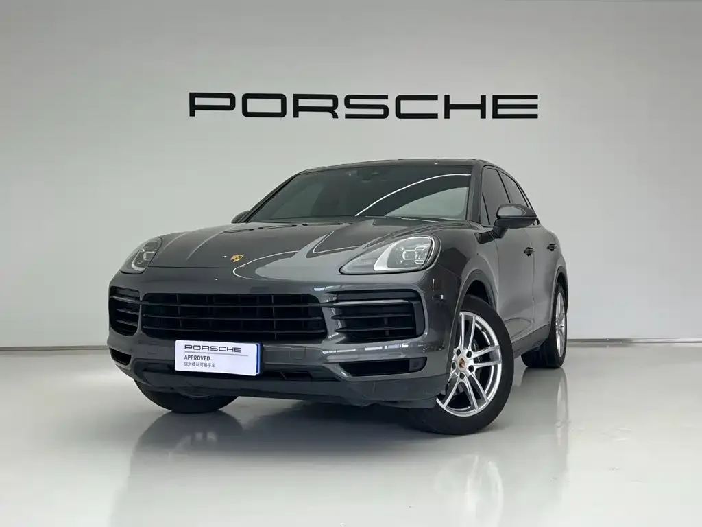 Porsche Cayenne — фото 1