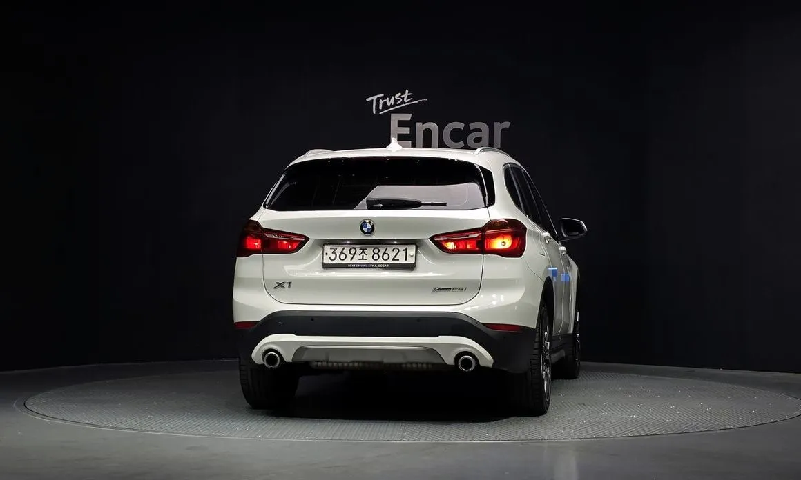 BMW X1 2022 из KR, фото 2