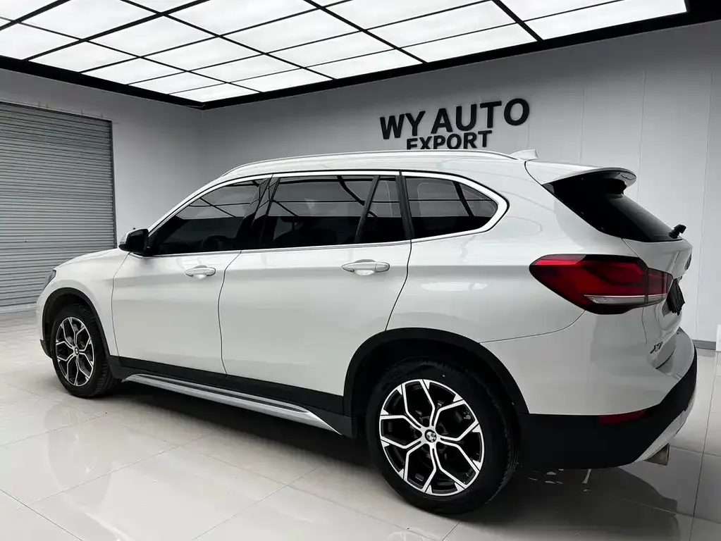 BMW X1 — фото 6