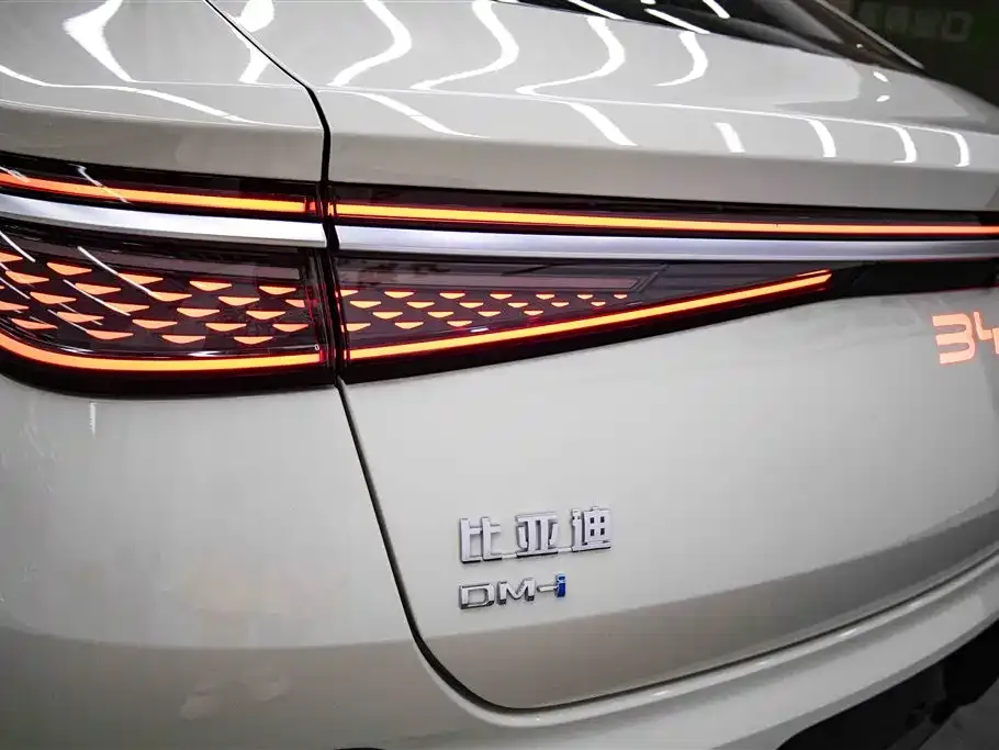 BYD Seal 07 DM-i 2024 из CN, фото 3