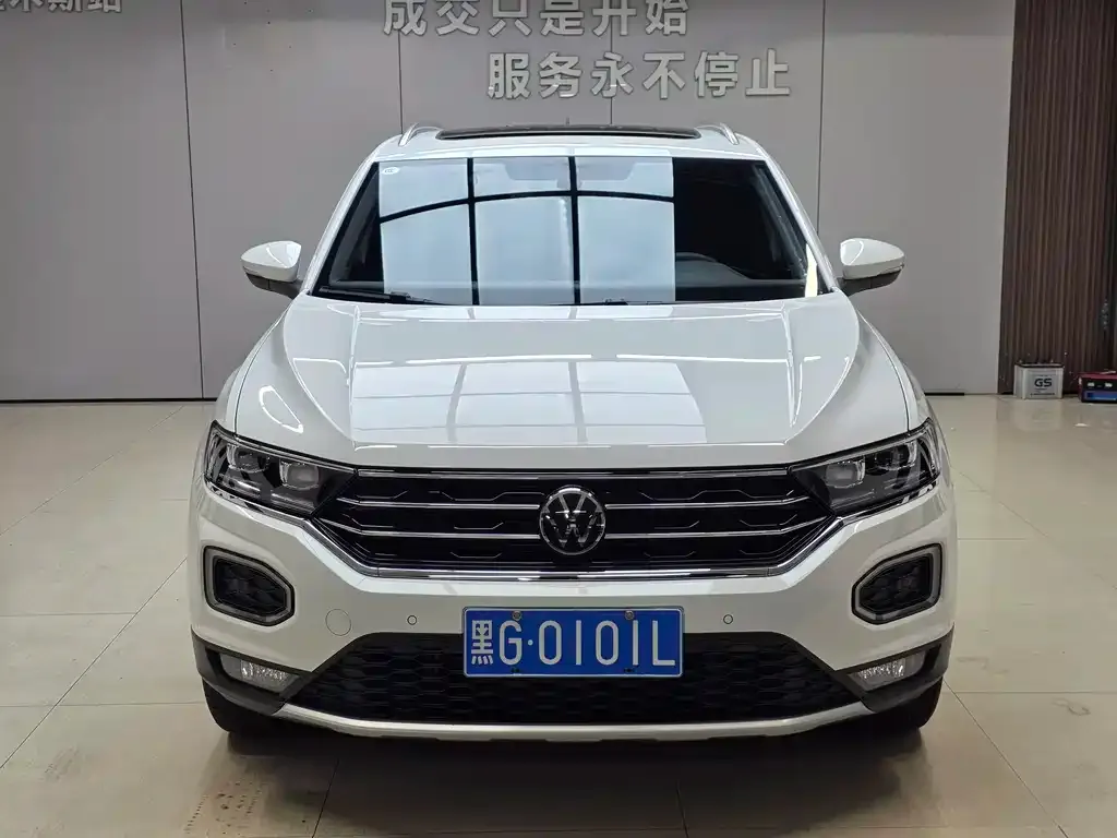 Volkswagen T-Roc — фото 2