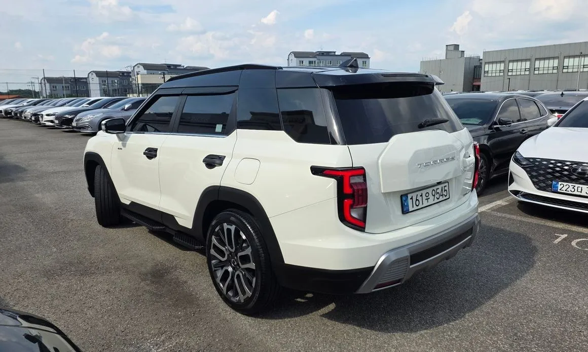 KG Mobility (Ssangyong) Torres — фото 4