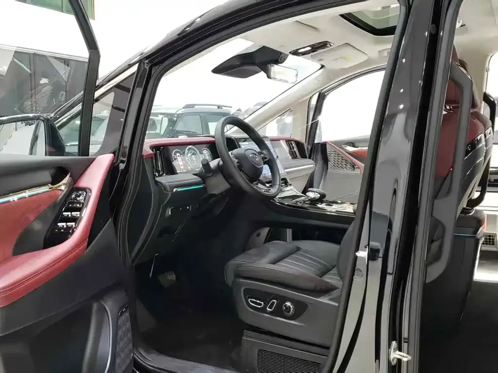 GAC Motor Trumpchi E9 — фото 3