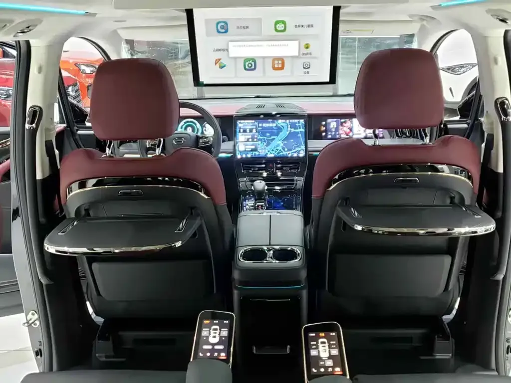 GAC Motor Trumpchi E9 — фото 7