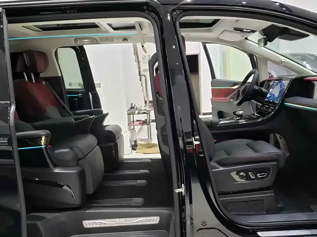 GAC Motor Trumpchi E9 — фото 9