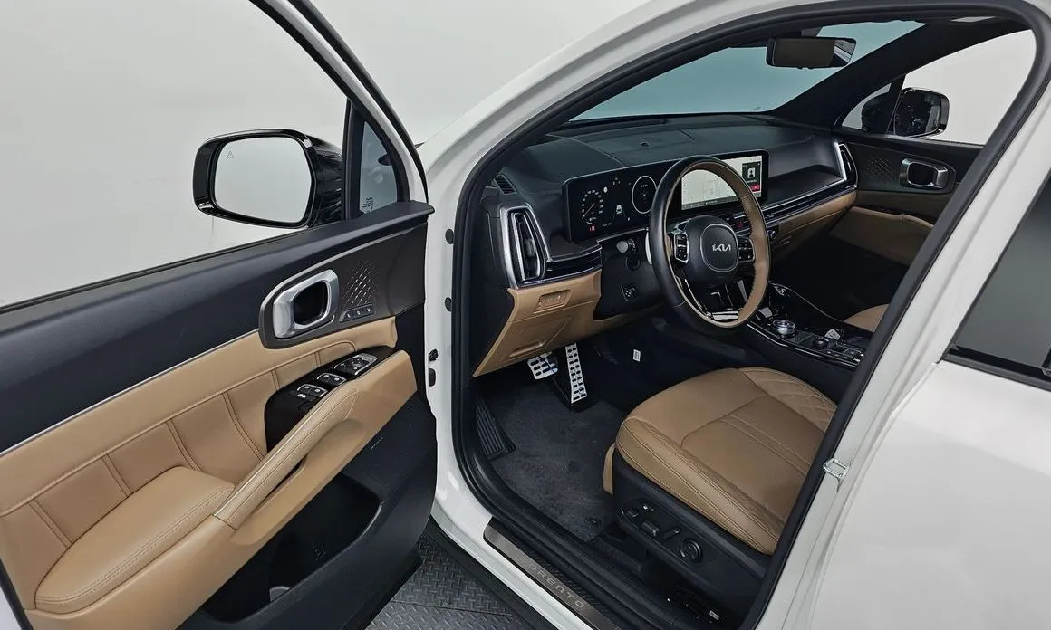 Kia Sorento — фото 7