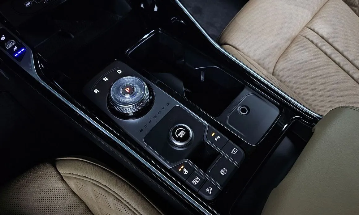 Kia Sorento — фото 3