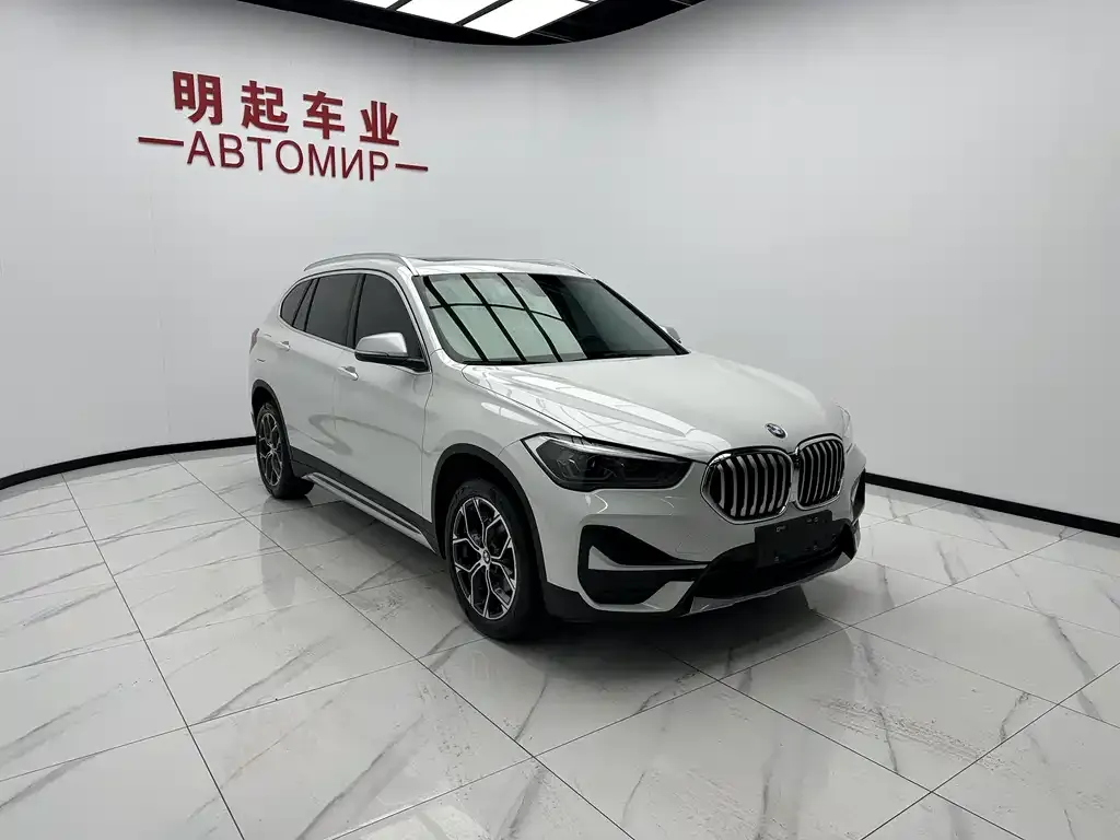 BMW X1 — фото 2