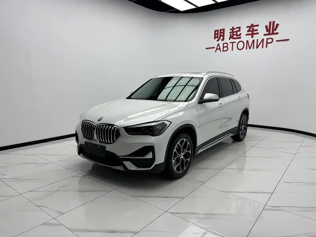 BMW X1 — фото 5