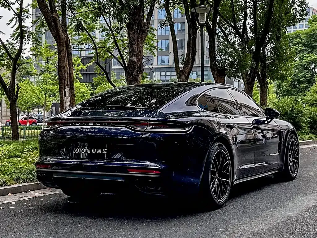 Porsche Panamera — фото 4