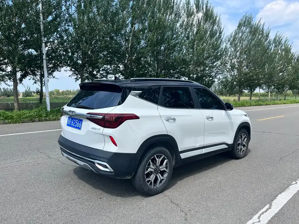 Kia KX3 2022 из CN, фото 8