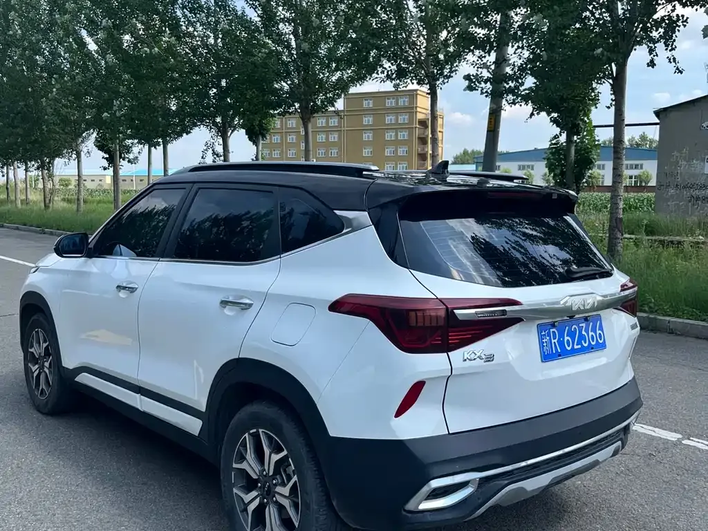 Kia KX3 2022 из CN, фото 6