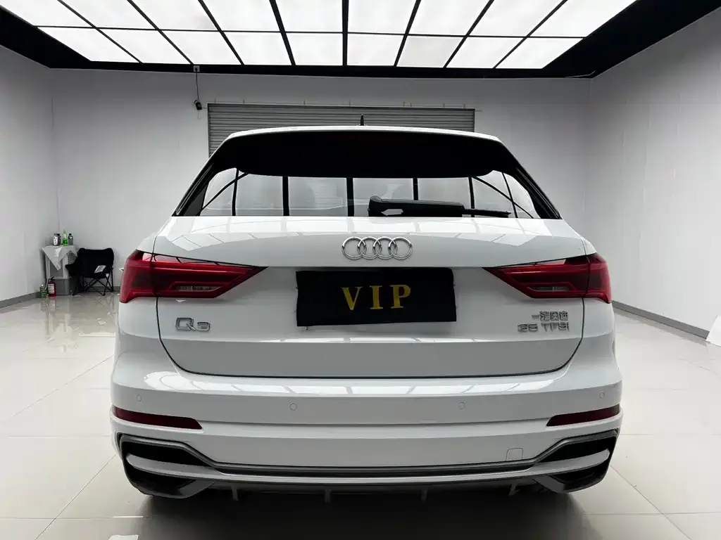 Audi Q3 — фото 2