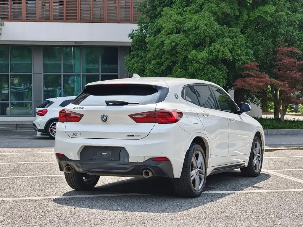 BMW X2 — фото 6
