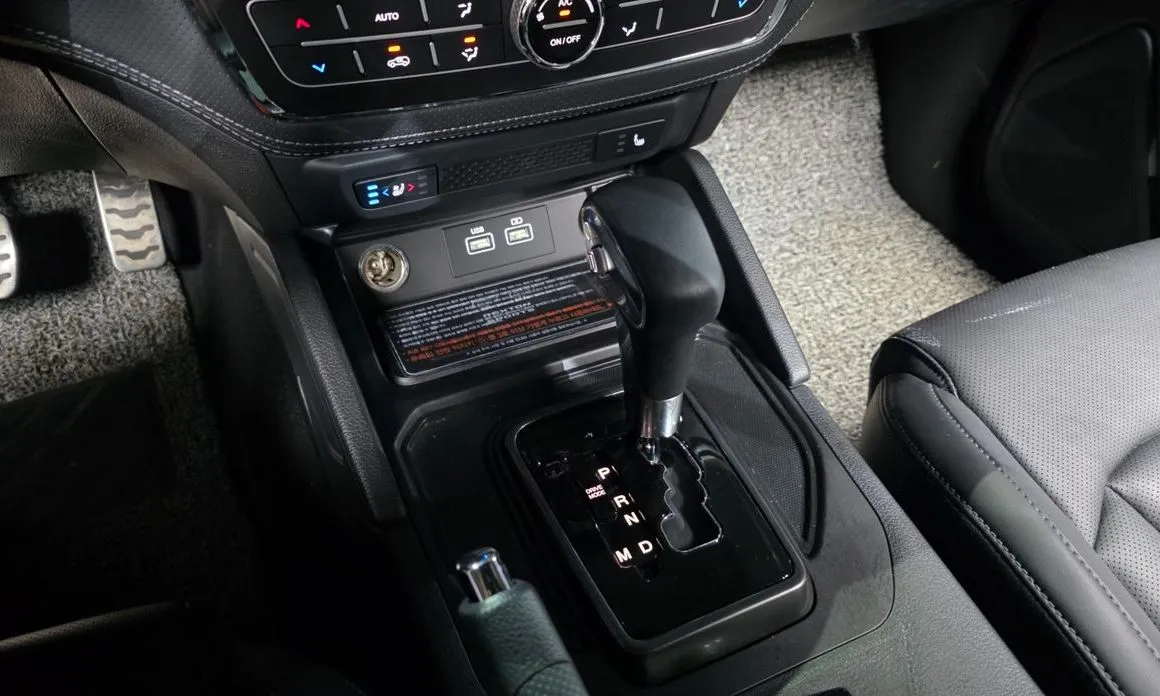 KG Mobility (Ssangyong) Rexton — фото 5