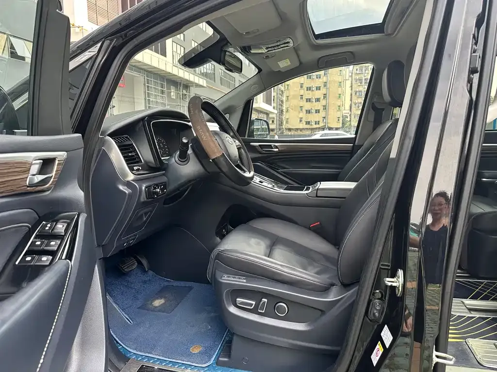GAC Motor Trumpchi M8 — фото 5