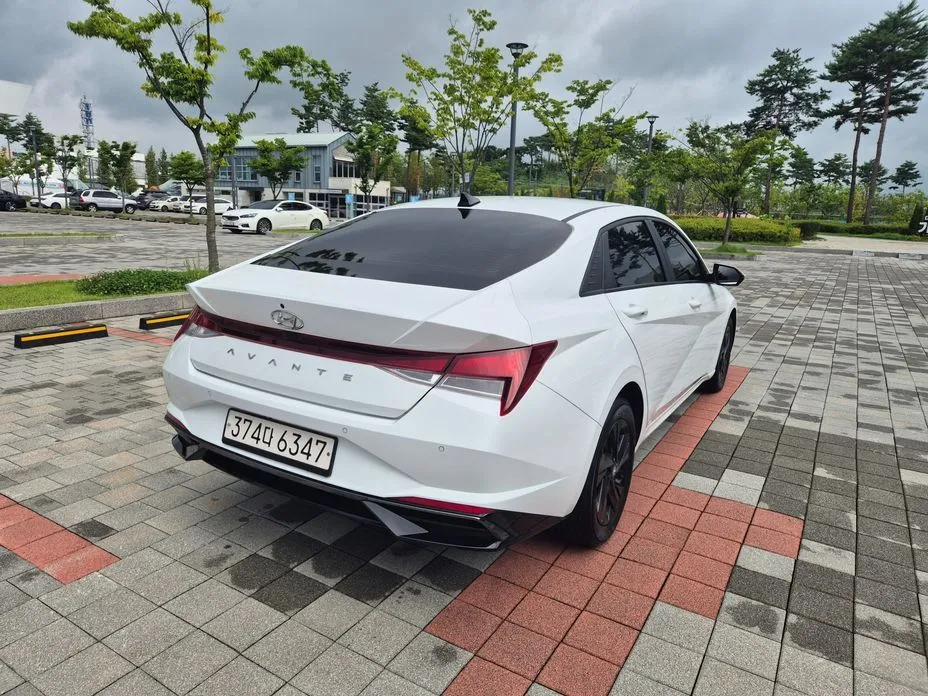 Hyundai AVANTE — фото 5