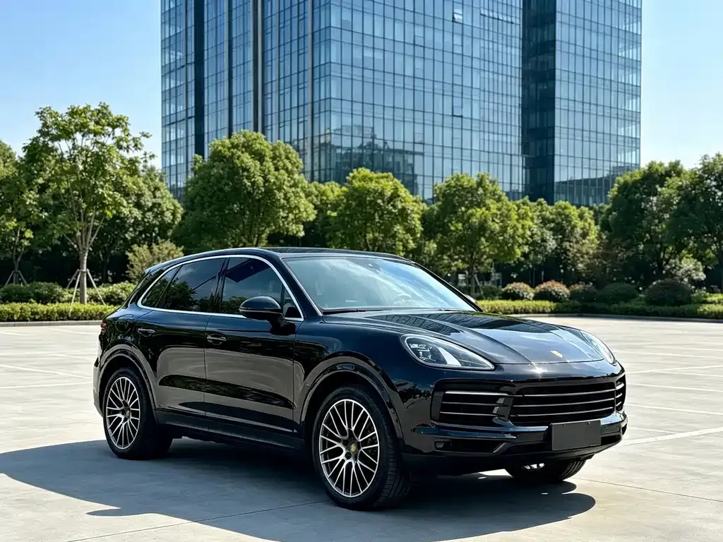 Porsche Cayenne — фото 4