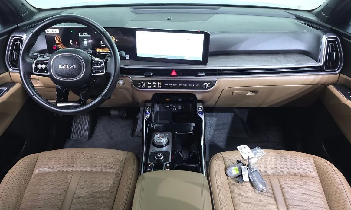 Kia Sorento — фото 8