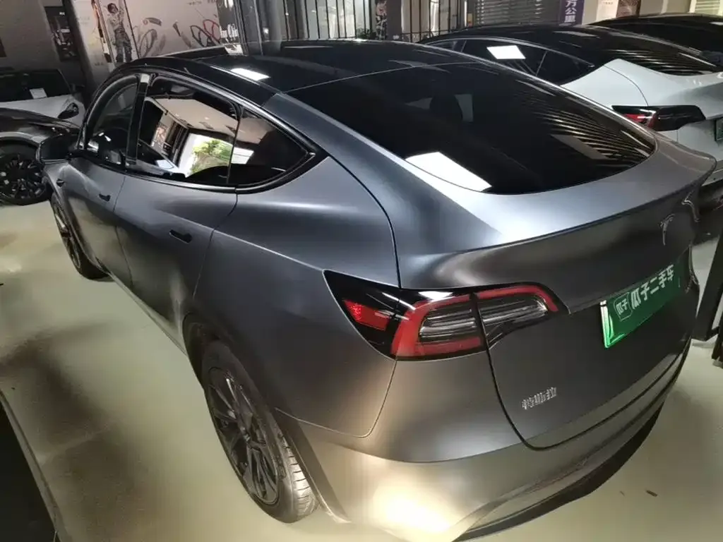 Tesla Model Y — фото 9