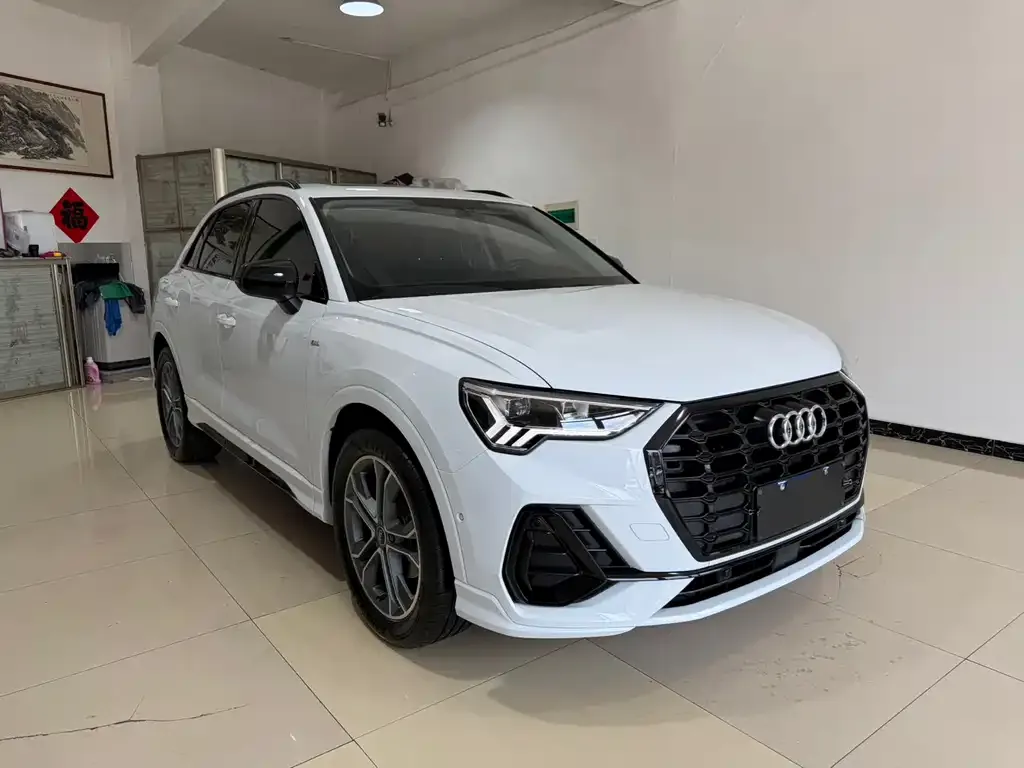 Audi Q3 — фото 5