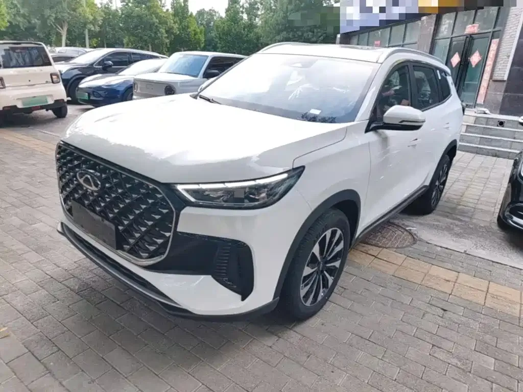 Chery Tiggo 8 PLUS — фото 10