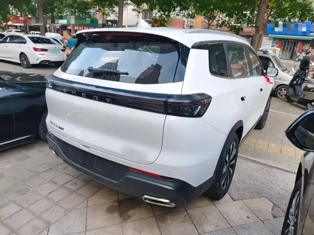 Chery Tiggo 8 PLUS — фото 2