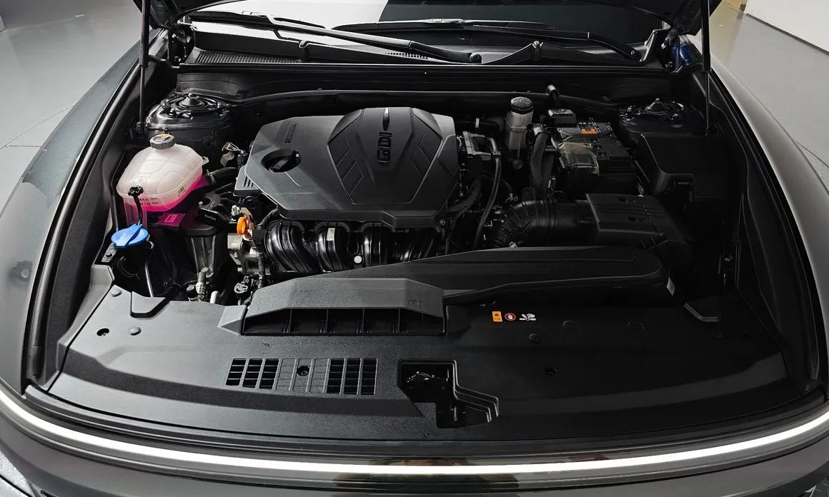 Hyundai Grandeur — фото 7