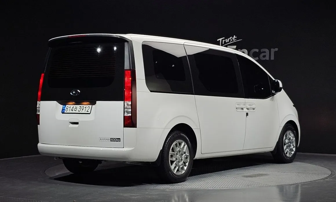 Hyundai Staria — фото 3
