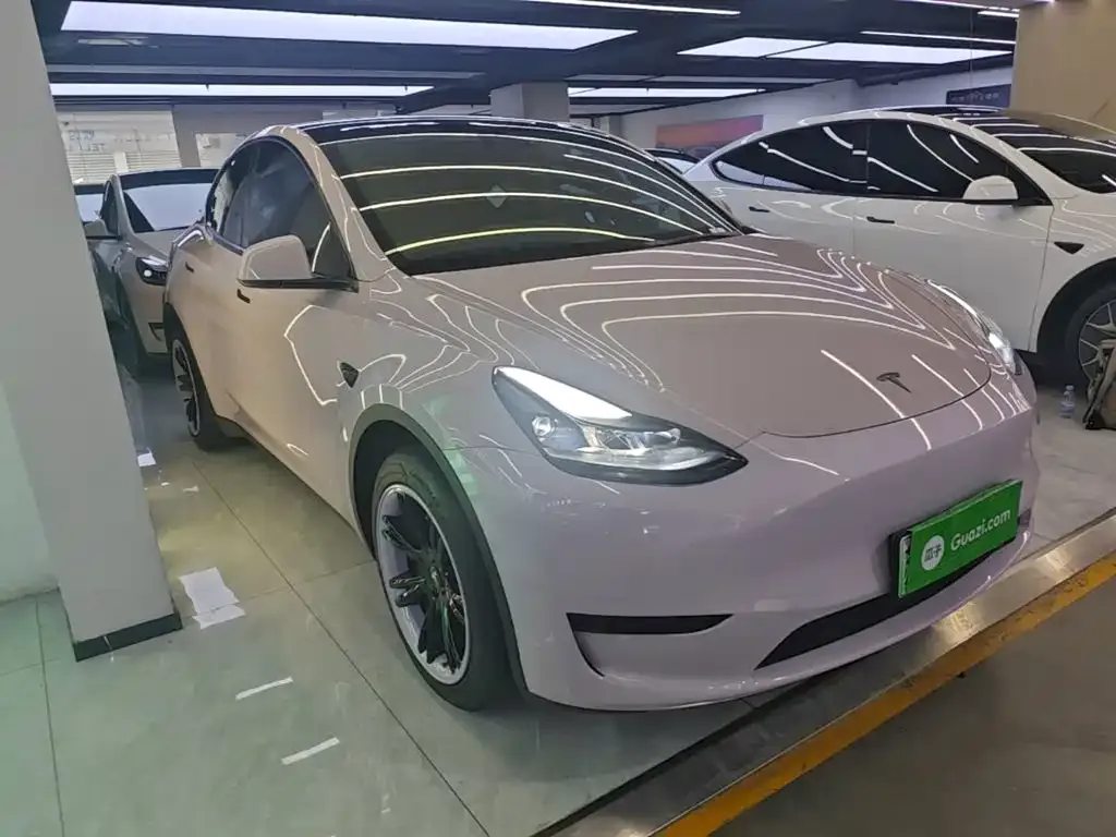 Tesla Model Y — фото 4