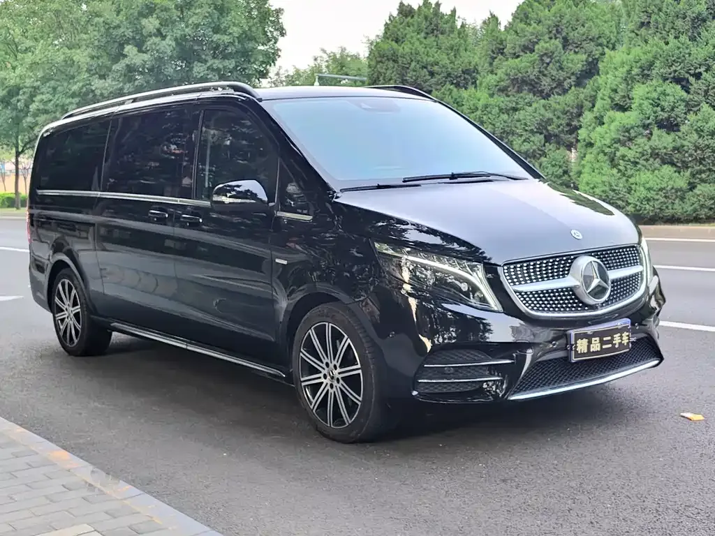 Mercedes-Benz V-Class — фото 4