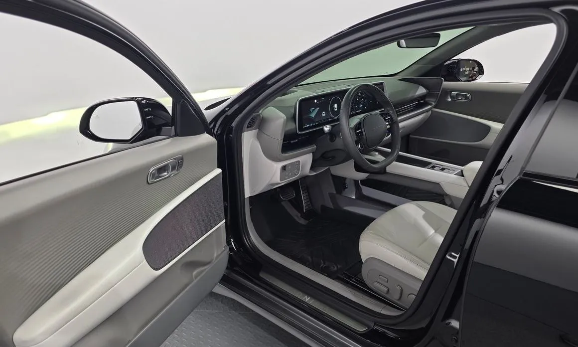 Hyundai Ioniq6 — фото 10