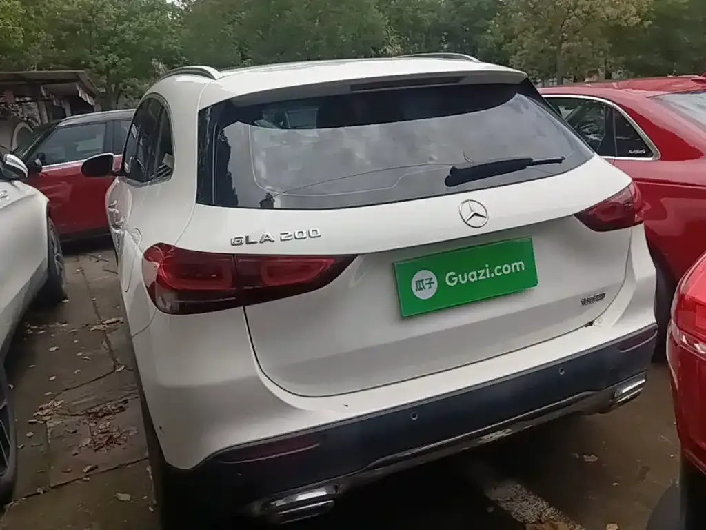 Mercedes-Benz GLA — фото 10