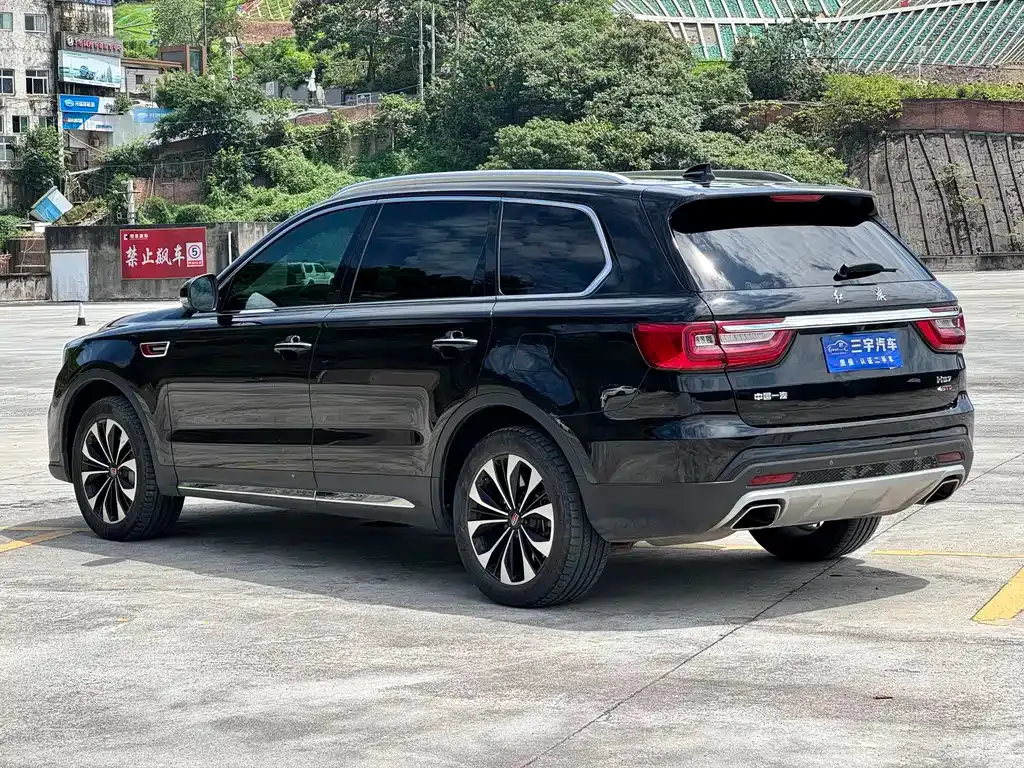 Hongqi HS7 — фото 8