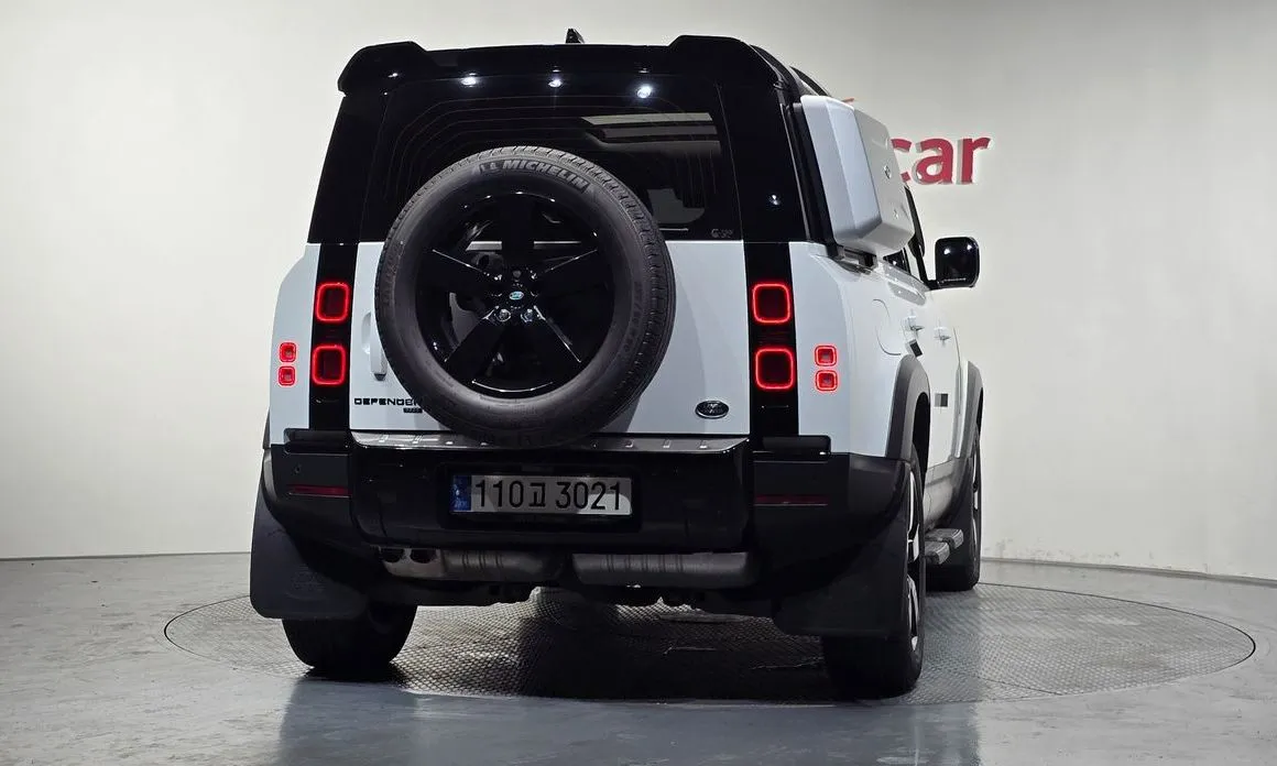 Land Rover Defender — фото 5