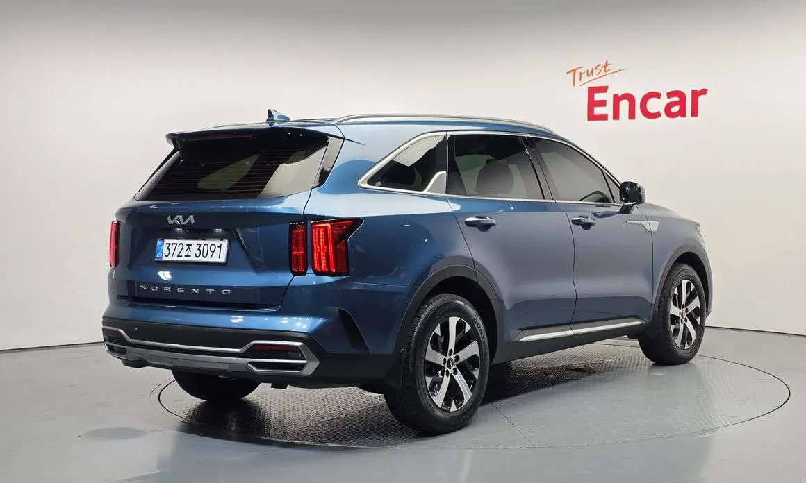 Kia Sorento — фото 4