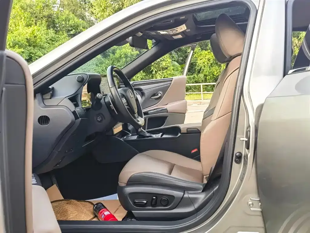 Lexus ES 2024 из CN, фото 7