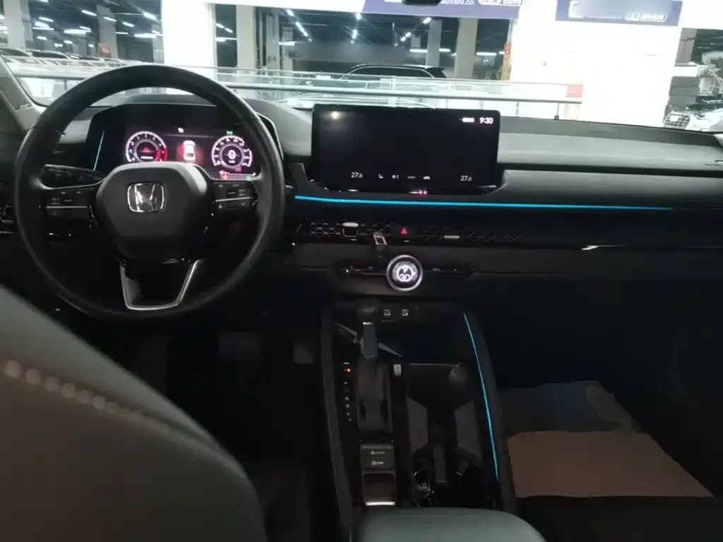 Honda Accord — фото 3