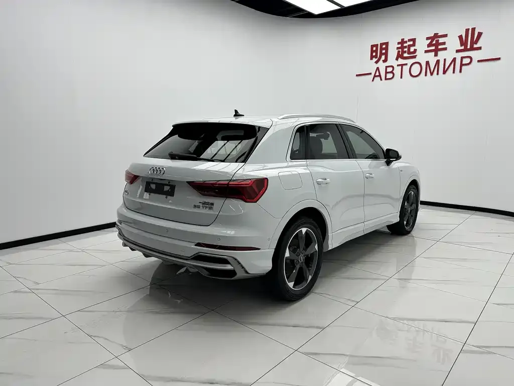 Audi Q3 — фото 2