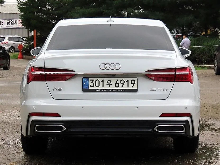 Audi A6 — фото 9
