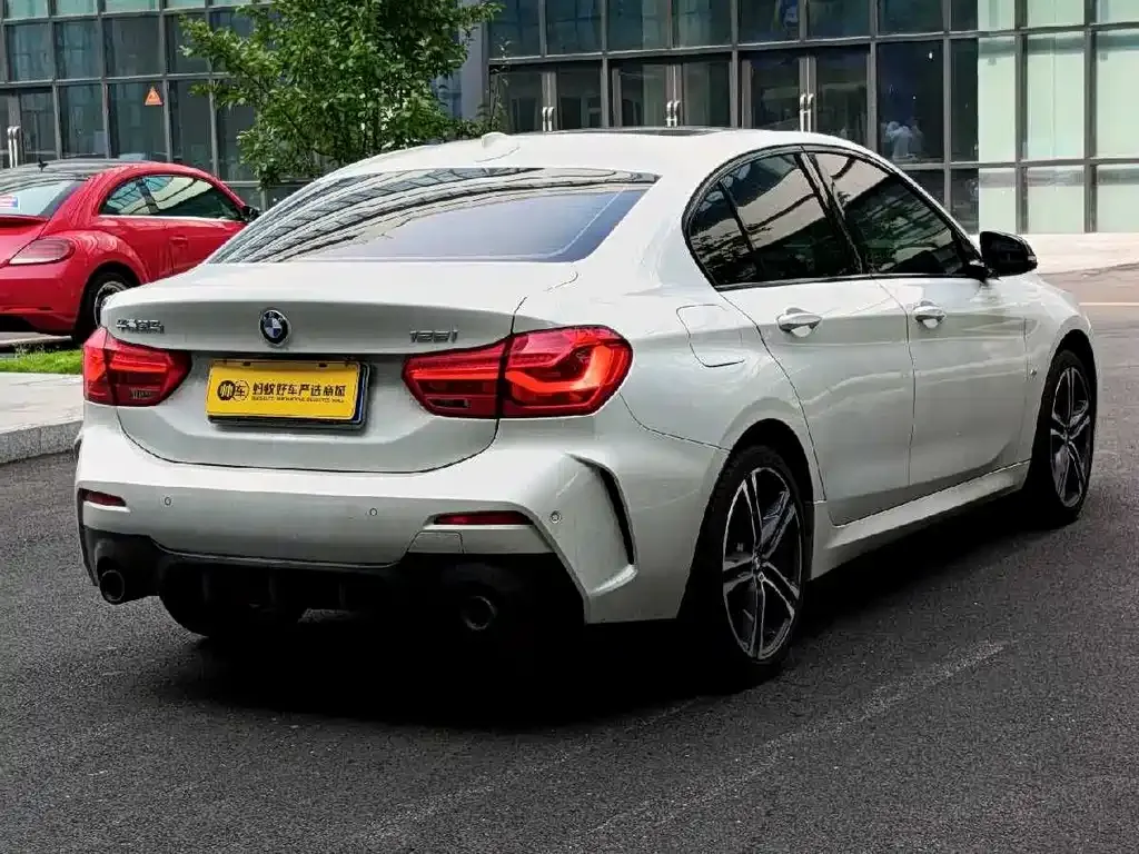 BMW 1 Series — фото 10
