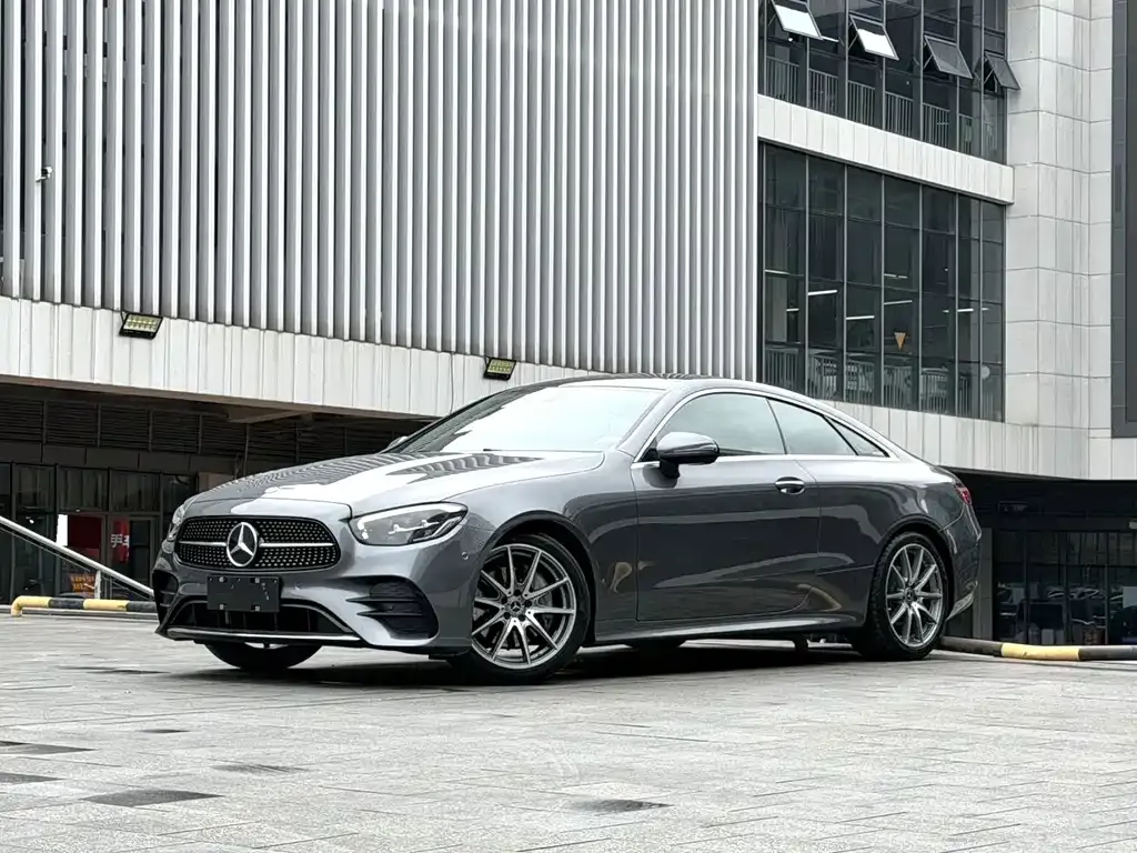 Mercedes-Benz E-Class (Import) — фото 1