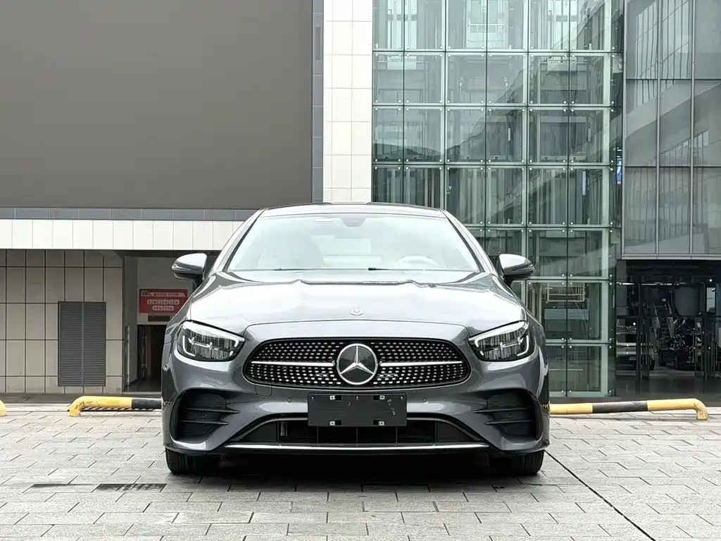 Mercedes-Benz E-Class (Import) — фото 8