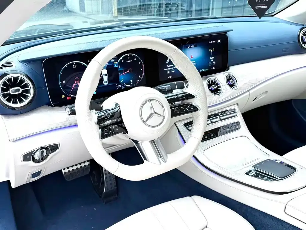 Mercedes-Benz E-Class (Import) — фото 4