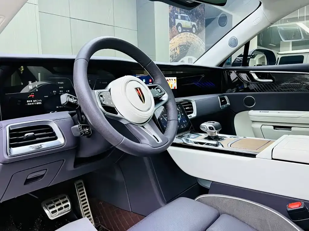 Hongqi E-HS9 — фото 10